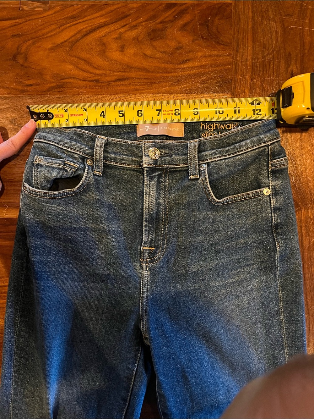 7 FOR ALL MANKIND - high waisted crop kick flare jean - Picture 3 of 8